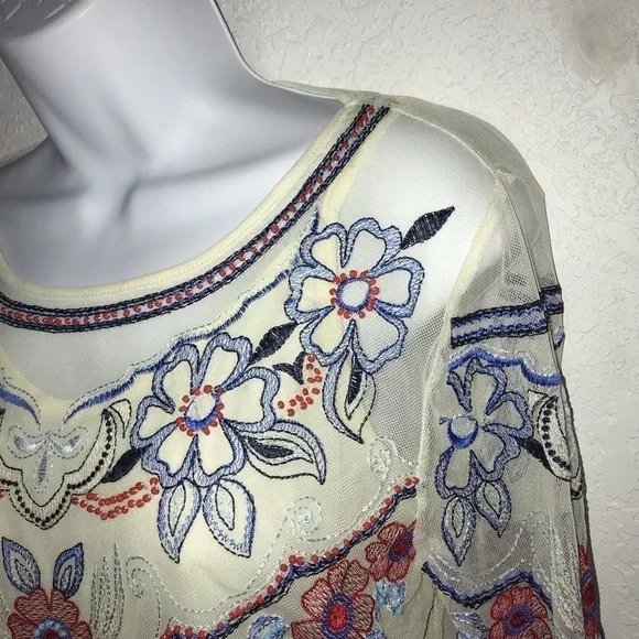 Inc Long Sleeve Mesh Embroidered Beaded Top M - Picture 4 of 6